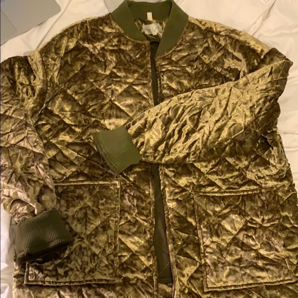 Lou and grey velour bomber